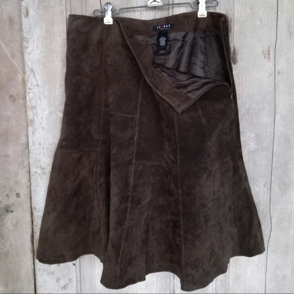 Brown Suede Leather Skirt - Picture 2 of 5